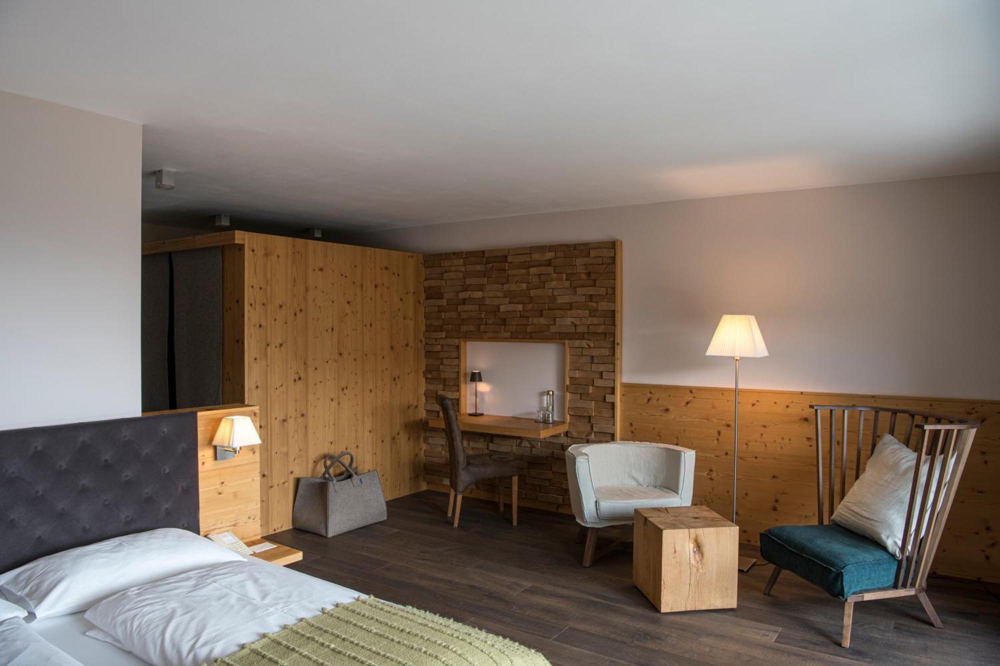 Terra - The Magic Place Relais & Chateaux Sarentino エクステリア 写真